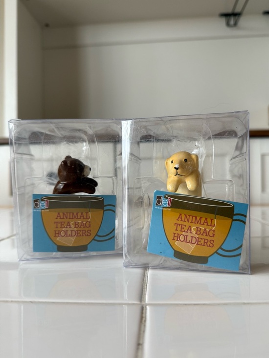 Other - Animal Tea Bag Holders - Set of 2 in Box: Golden Retriever Dog & Bear